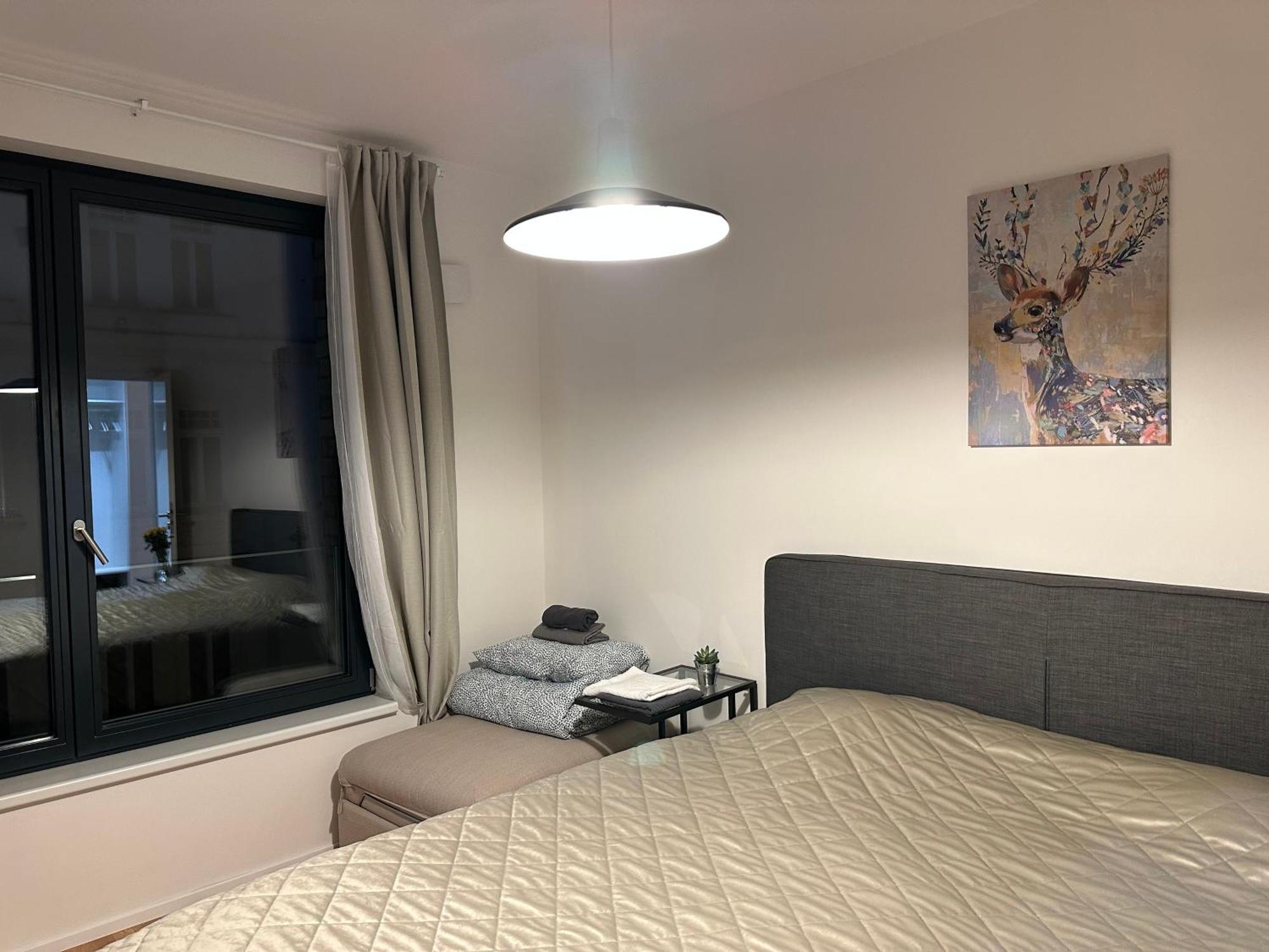 4 Room, 2 Bath, Parking Lägenhet Prag