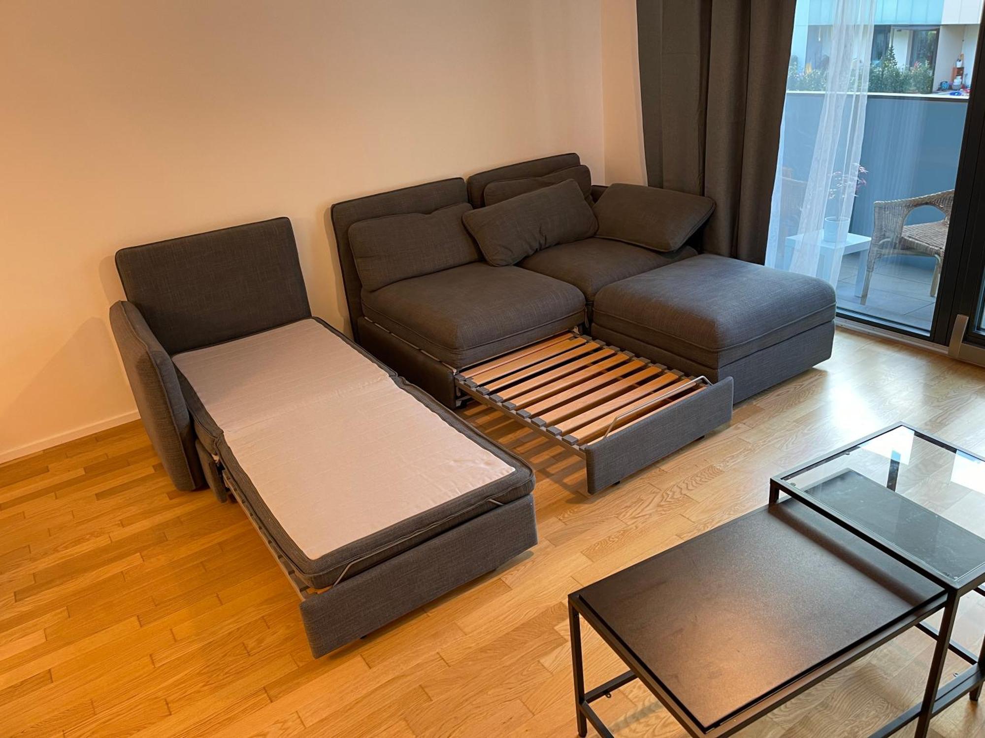 4 Room, 2 Bath, Parking Lägenhet Prag